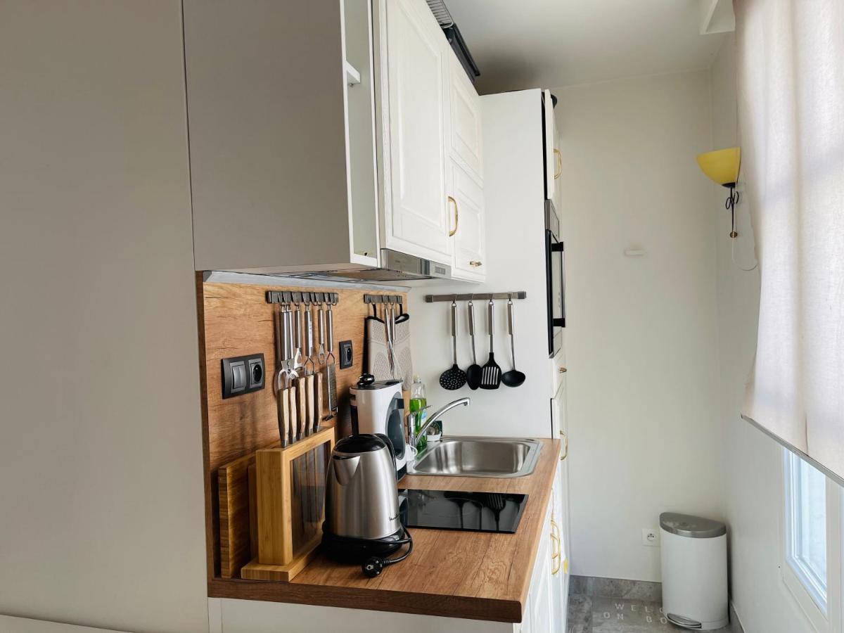 Pleasure Little Treasure - Montmartre Apartment Paris Ngoại thất bức ảnh